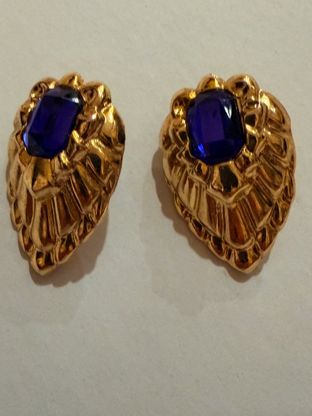 Vintage M. Lent pierced statement earrings. - Picture 6 of 7